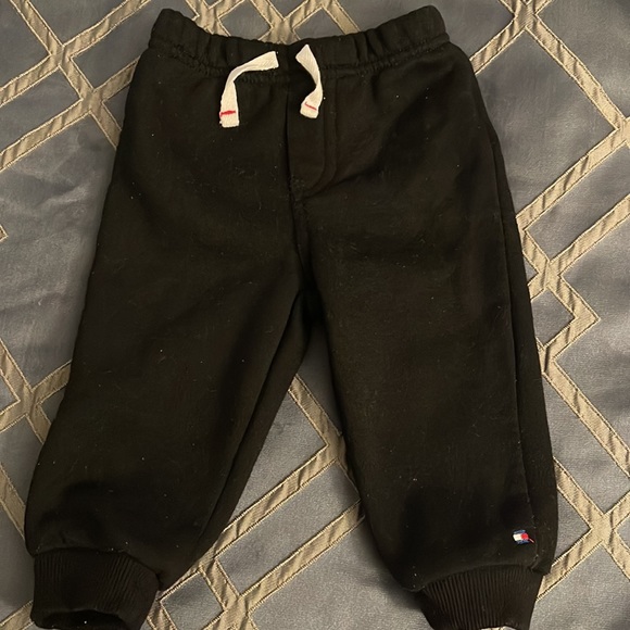 Tommy Hilfiger Sweat Suit - Picture 4 of 5